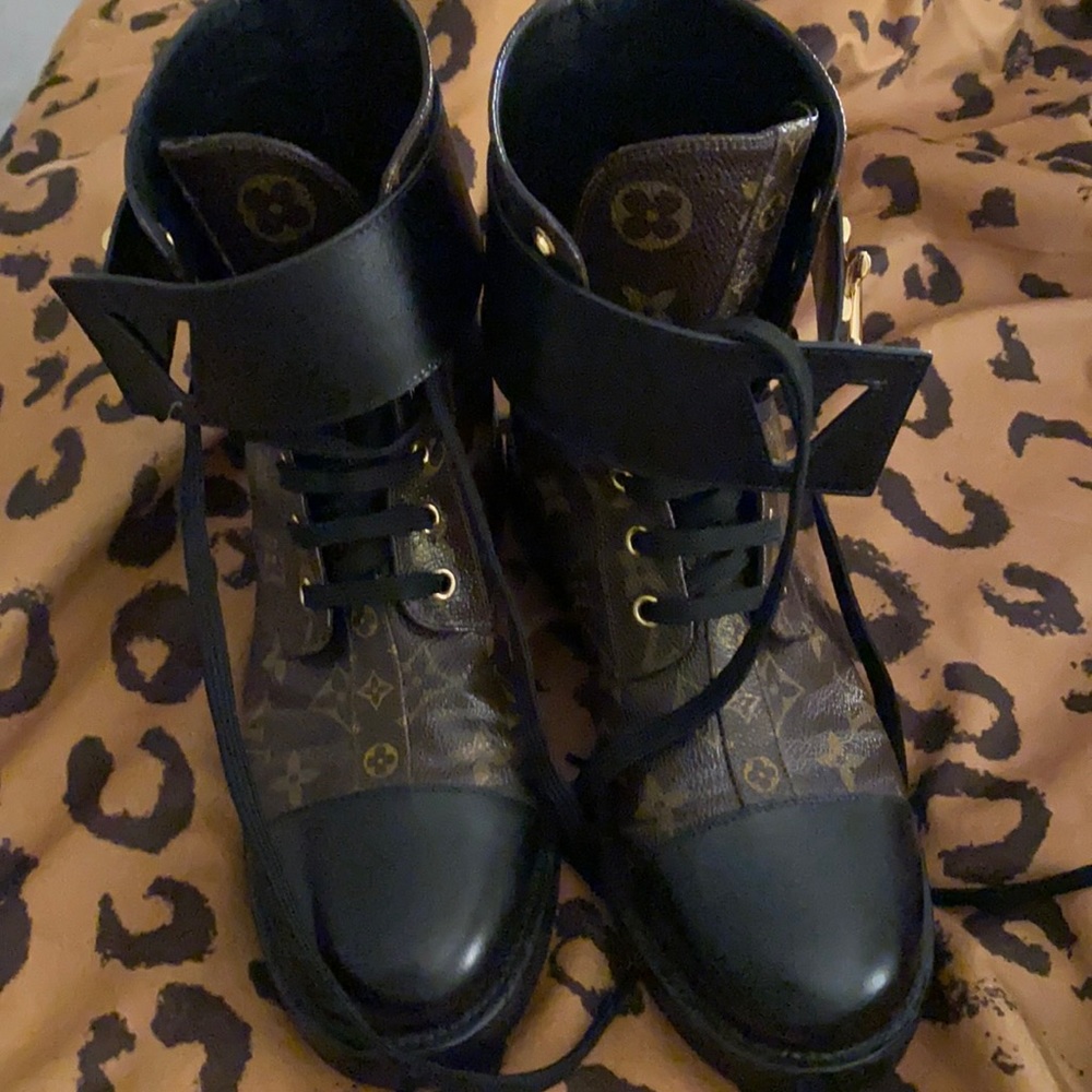 Louis Vuitton Wonderland Flat Combat Boots
